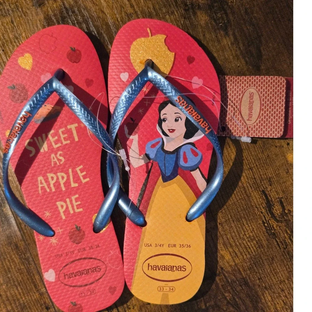 Havaianas‎ Disney Snow White Kids Flip Flops Red Blue Sweet As Apple Pie 3/4Y